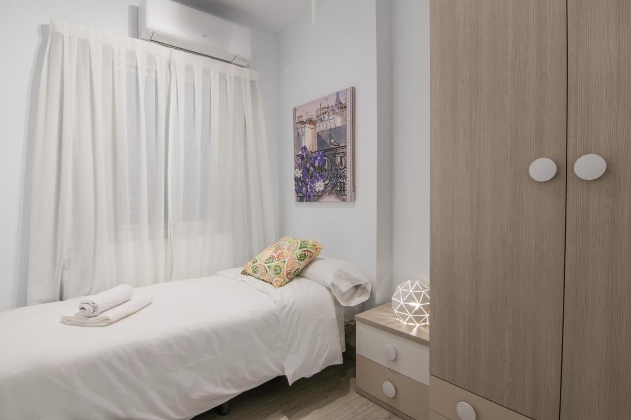 Tuguest Station 2 Apartment Grenada Zewnętrze zdjęcie